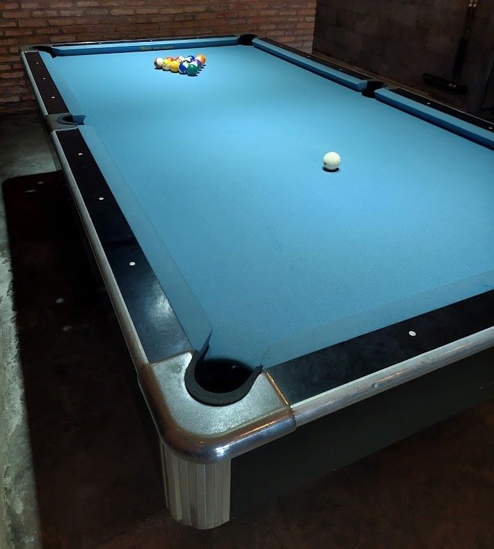 Orient Bar Pool Table